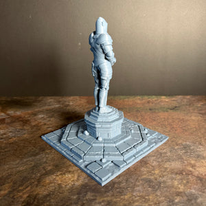 The Fallen Kingdom - Statue
